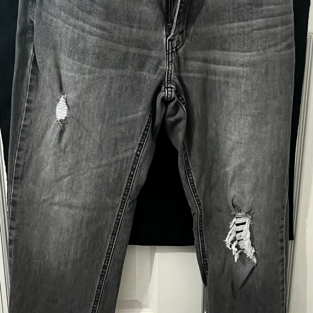 Levi's Men's Ripped Charcoal Skinny Jeans